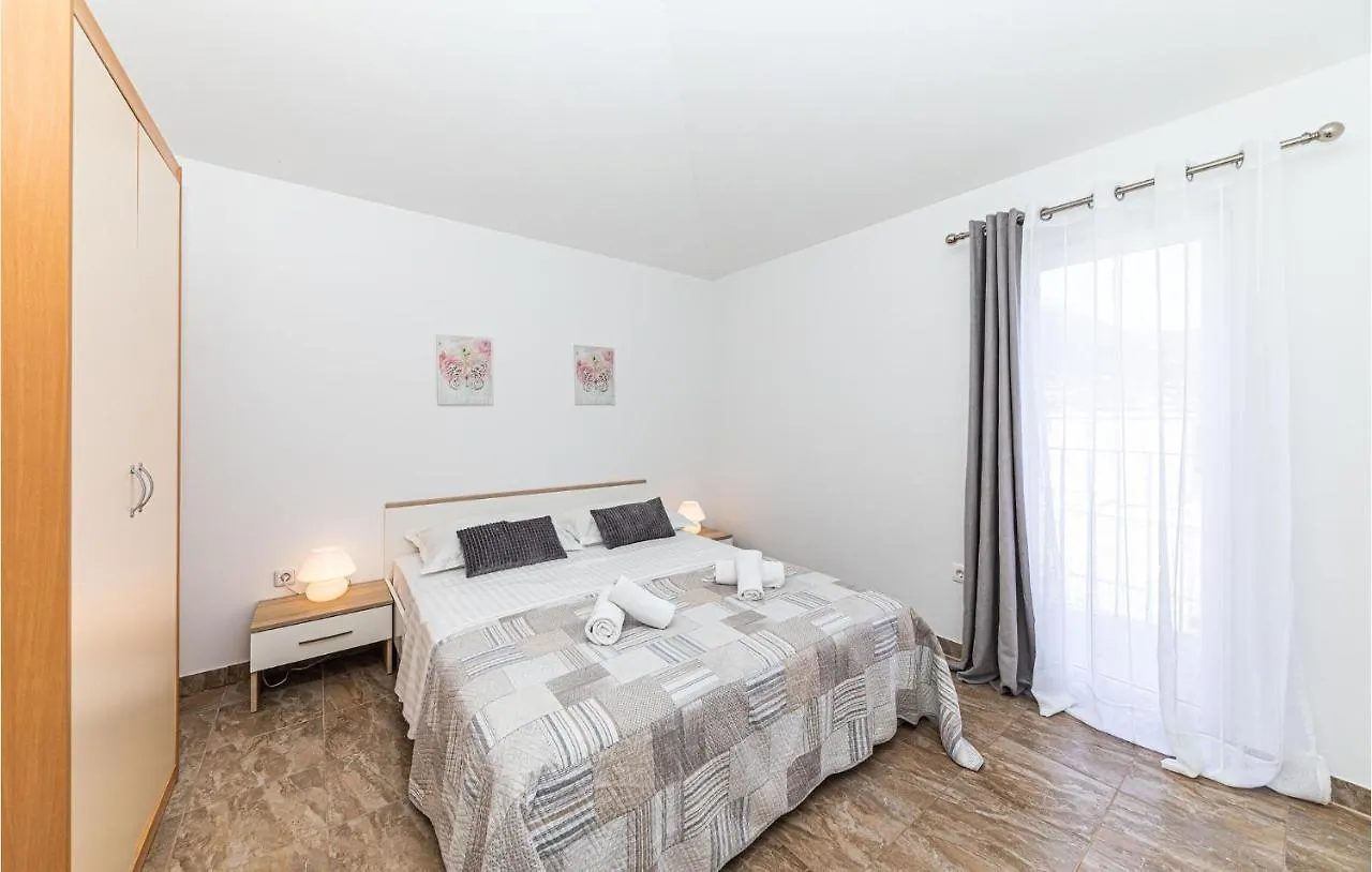 8 Bedroom Lovely Home In Kastel Novi Kastela Croatia