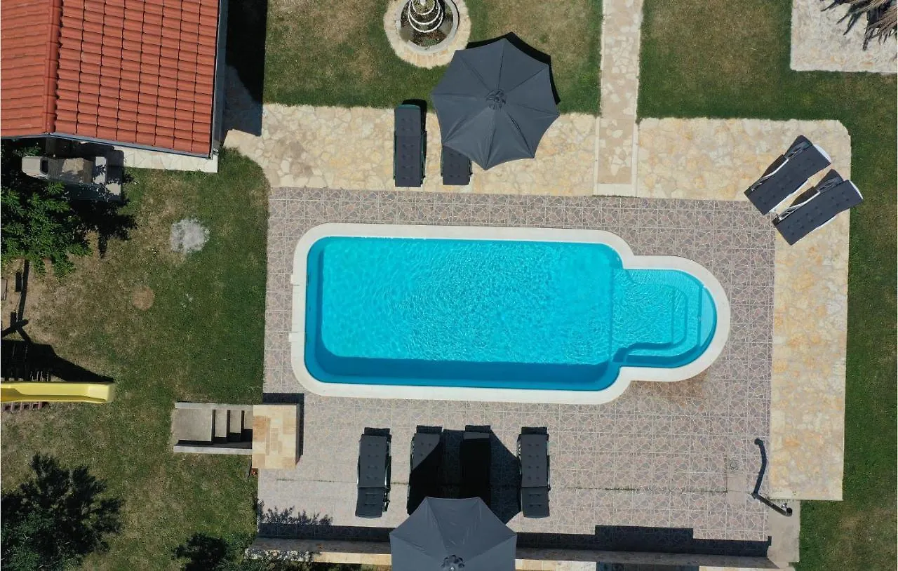 Holiday home 8 Bedroom Lovely Home In Kastel Novi Kastela Croatia
