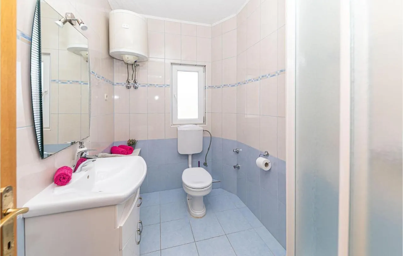 Holiday home 8 Bedroom Lovely Home In Kastel Novi Kastela Croatia