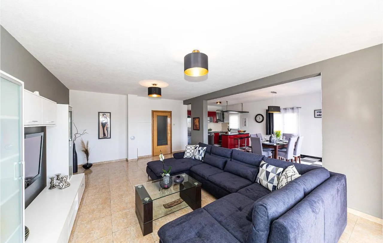 8 Bedroom Lovely Home In Kastel Novi Kastela Croatia