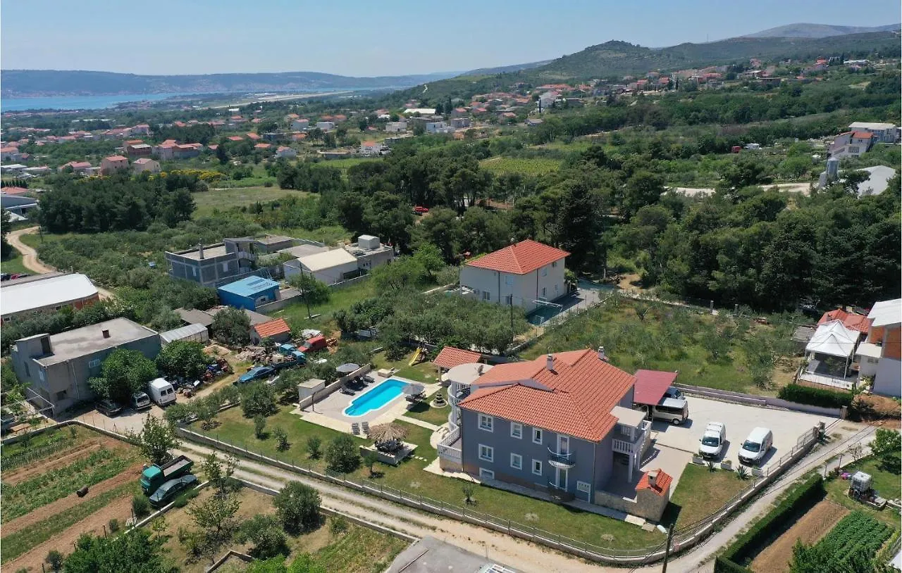 8 Bedroom Lovely Home In Kastel Novi Kastela Croatia